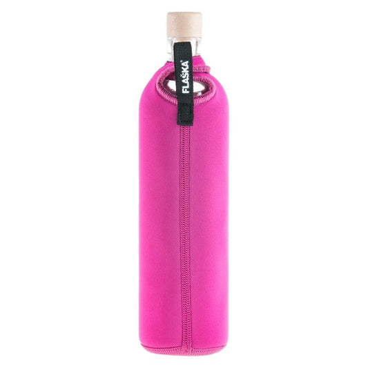 vista posterior botella reutilizable de vidrio flaska con funda de neopreno rosa y diseño pajarita enamorada